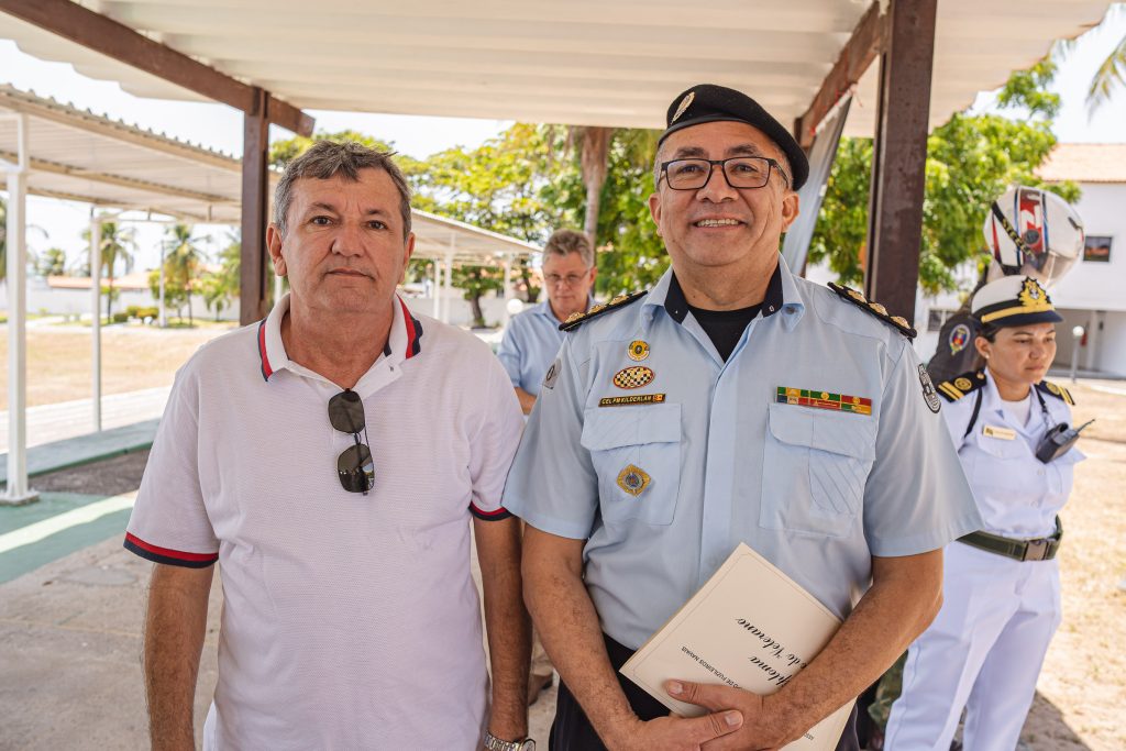 Paulo Melo E Coronel Kilderlan