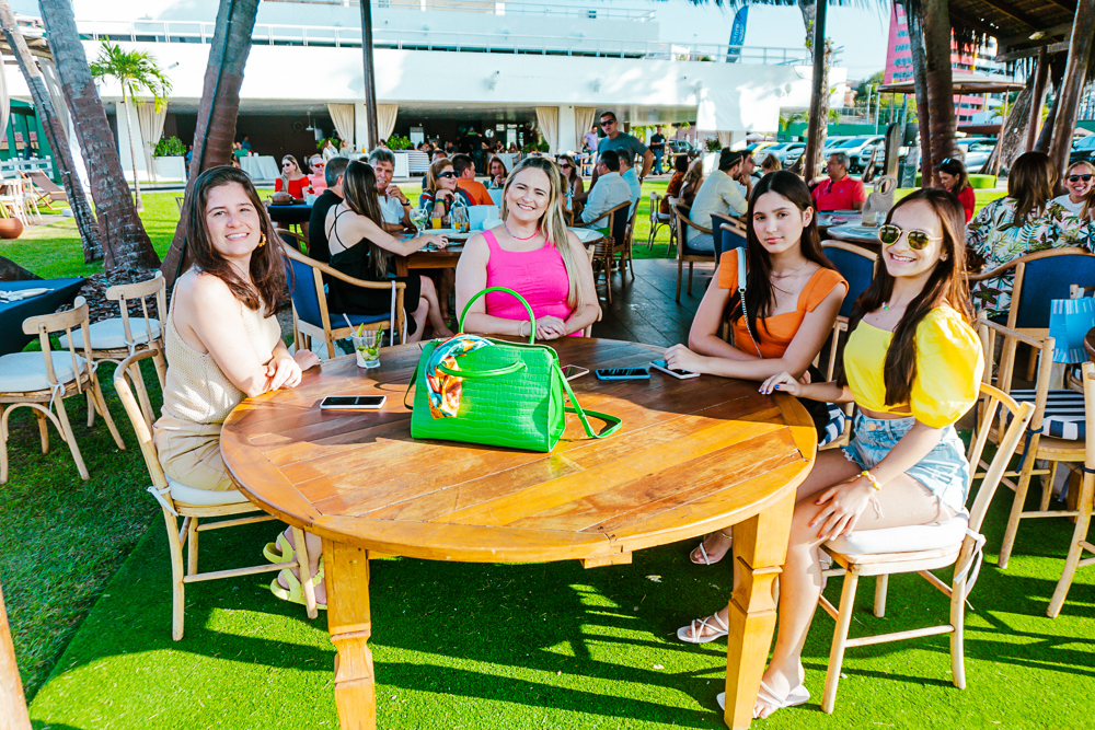 Rafaela Castelo, Kariny Machado, Isabela Marinho E Maria Clara Machado