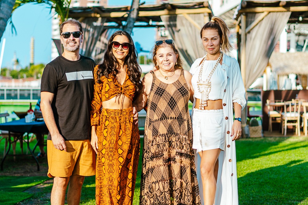 Rinaldo Freire, Livia Montenegro, Tânia E Gabrielle Freire