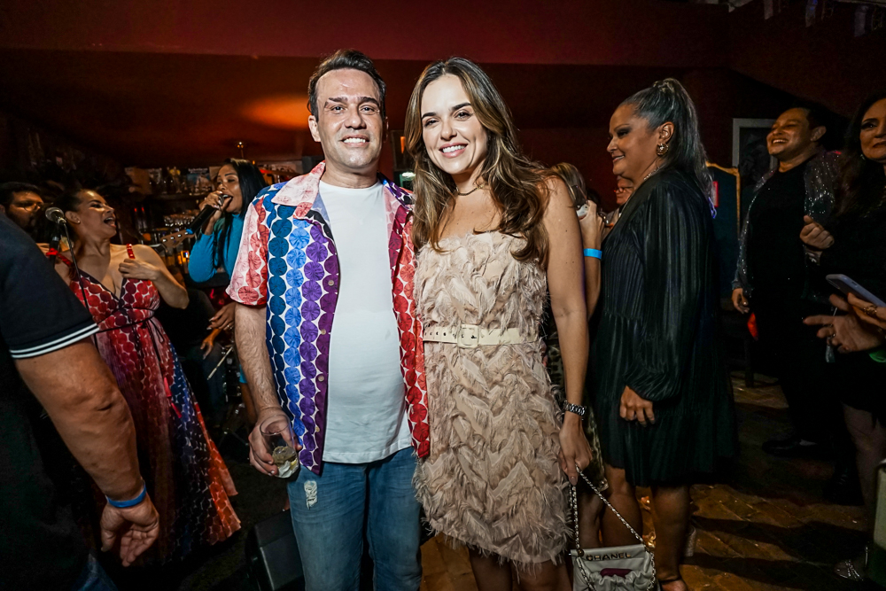 Roberto Markan E Brenna Ximenes
