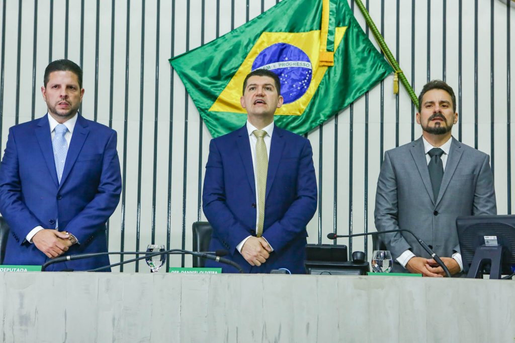 Romero Silva, Ronaldo Martins E Miguel Dias (2)