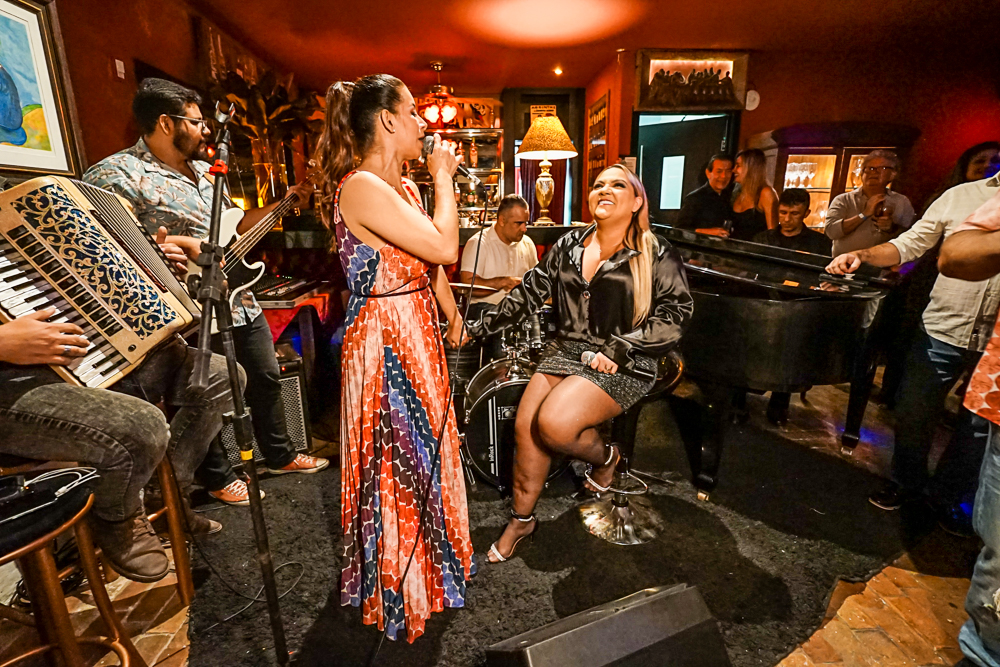 Simara Pires E Suzy Navarro (3)