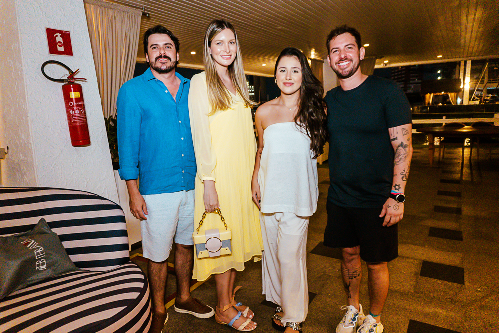 Vitor Holanda, Maiara Pinho, Isabela Gaby E Pedro Campos