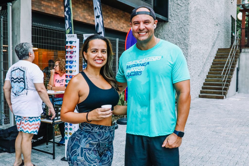 Vivian E Thiago Leite