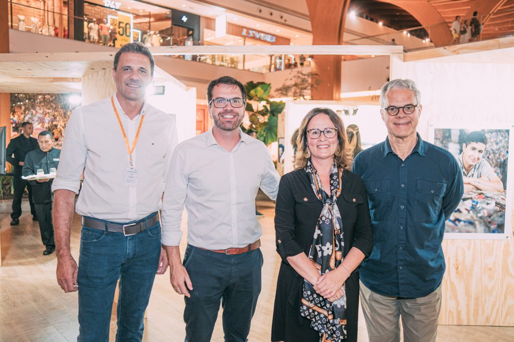 Wellington Oliveira, Diogo Gioia, Silmara Olivio E Andre Saless