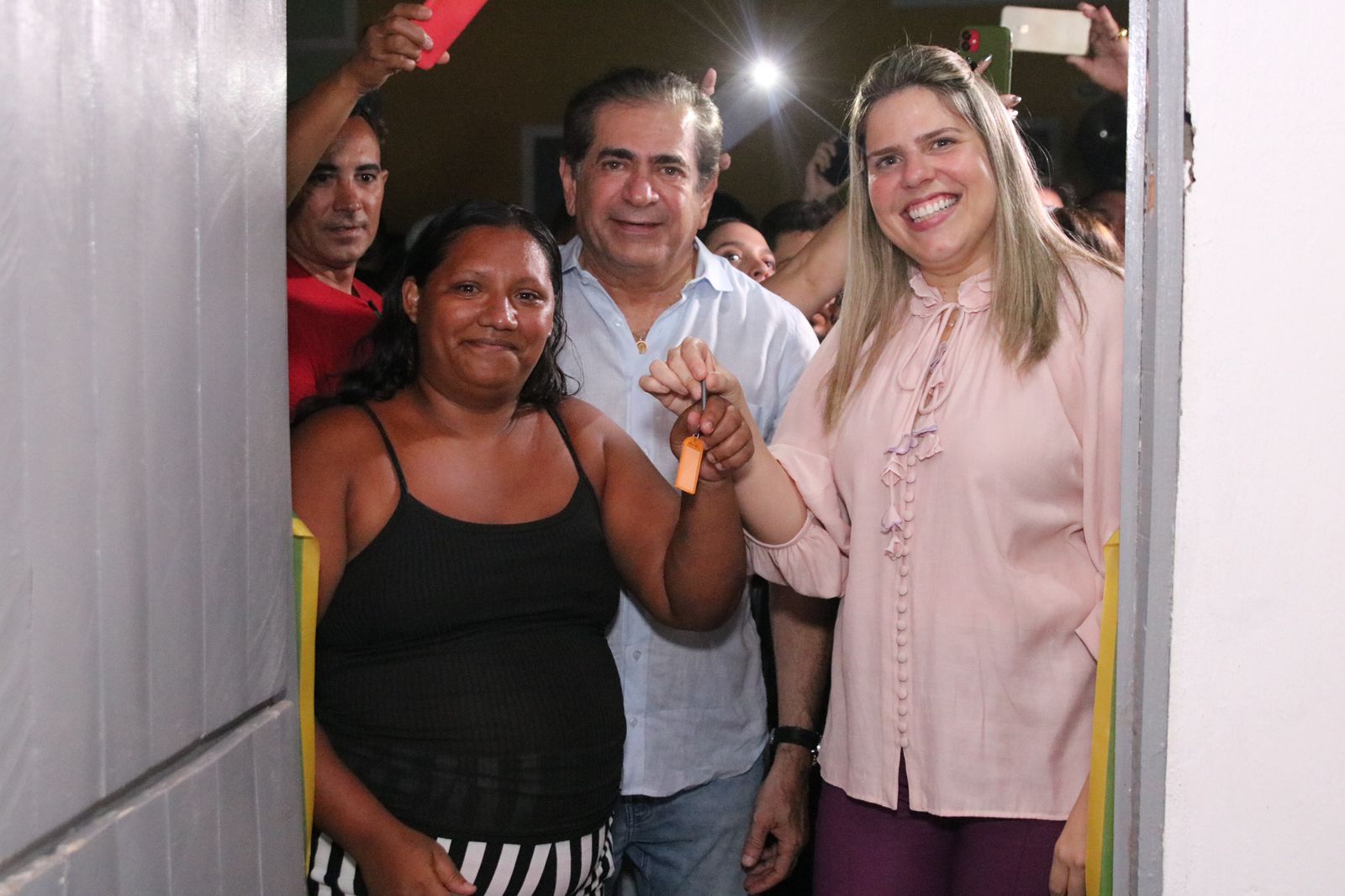 Aline Albuquerque entrega 30 casas populares em Massapê e acelera os índices da gestão