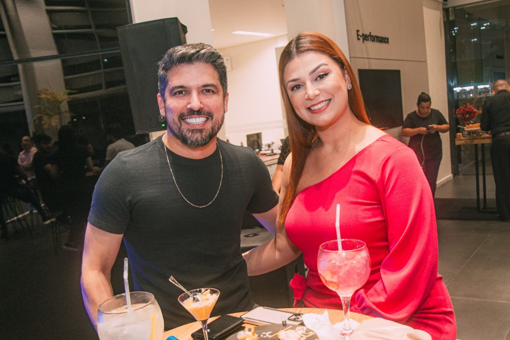 Wilke Colares E Gabriela Ferreira