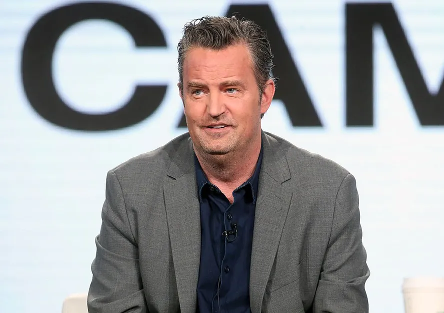 Matthew Perry, o Chandler de ‘Friends’, morre aos 54 anos