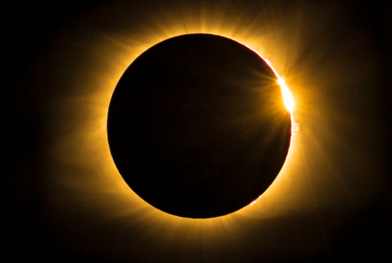 Eclipse solar anular será visível em todo o Brasil neste sábado (14)