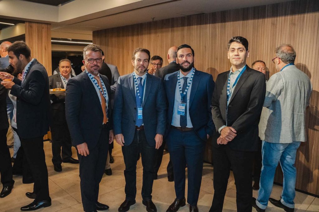 4 Silvio Almeida, X, Rafael, X