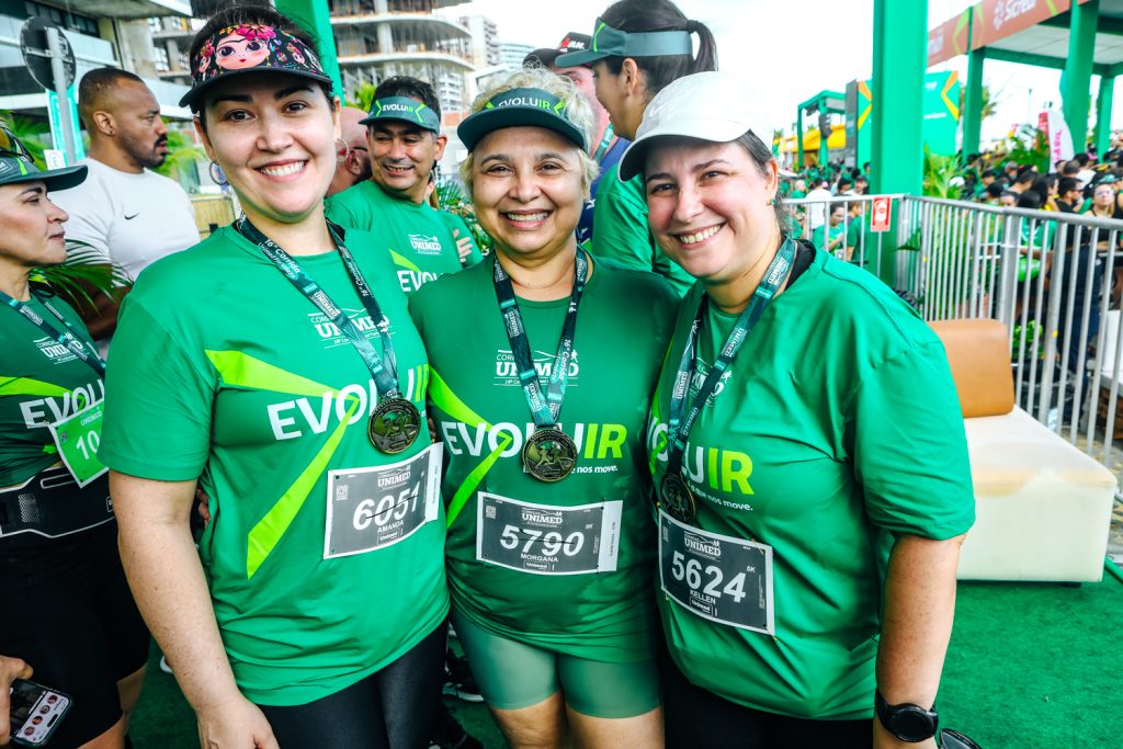 Amanda Marinho, Morgana Bezerra E Kelen Aguiar