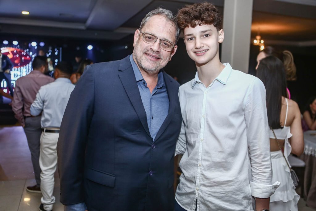 Andre E Bernardo Araripe (2)