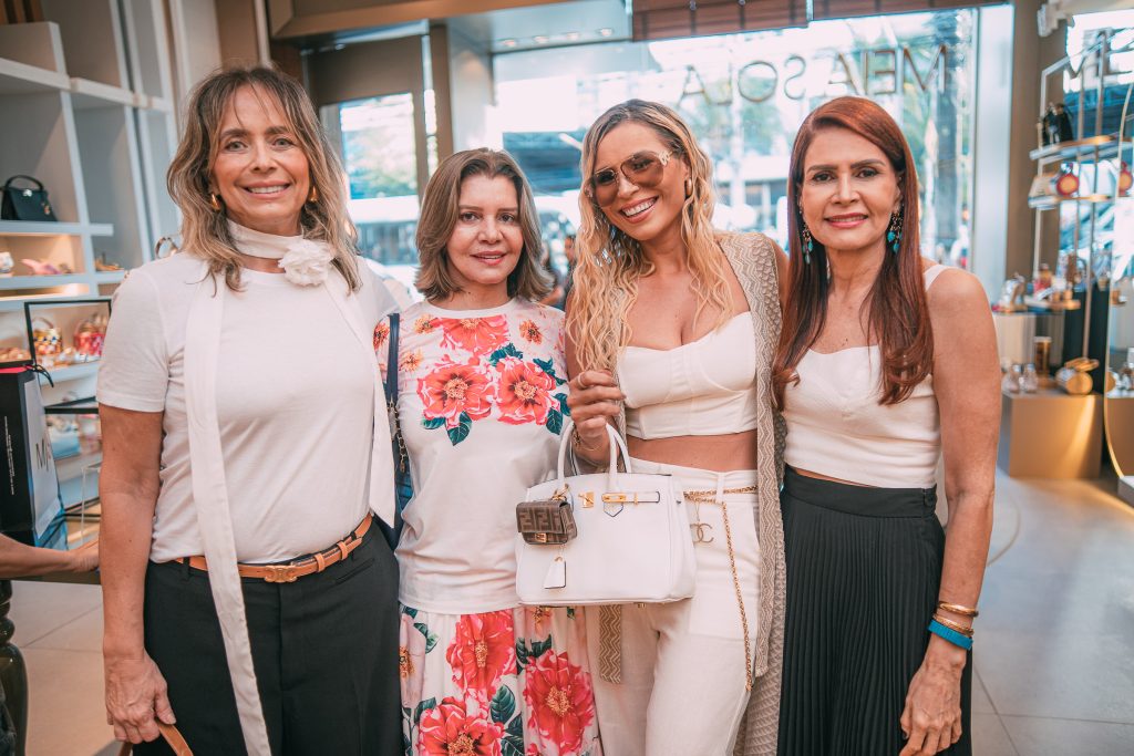 Andreia Fialho, Monica Pontes, Grazi Nogueira E Lorena Pouchain