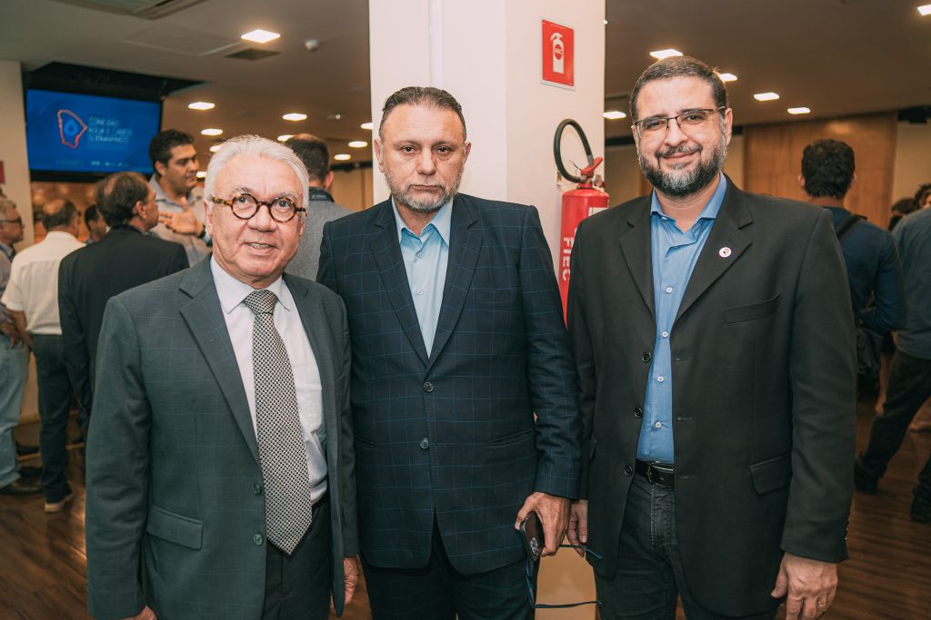 Arnaldo Santos, Vicente Aquino E Vanderson Brito