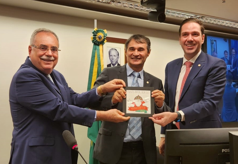 Assis Cavalcante recebe homenagem ao Ceará Natal de Luz na Câmara Federal