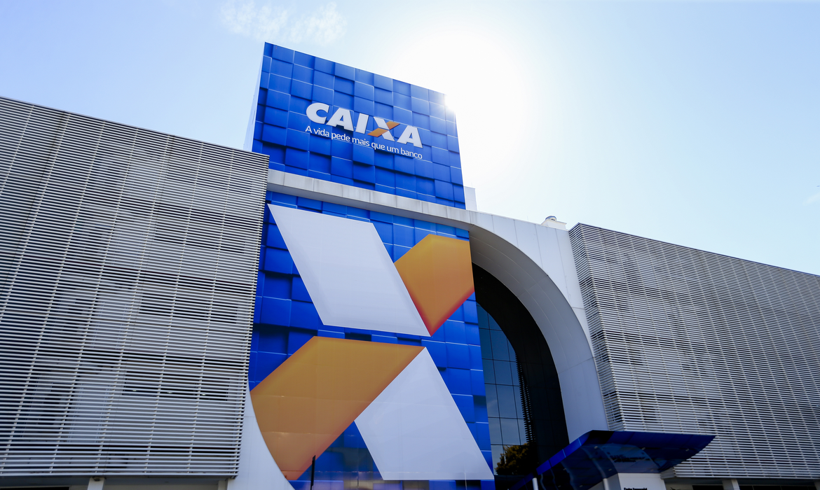 Caixa define banca para realização de concurso