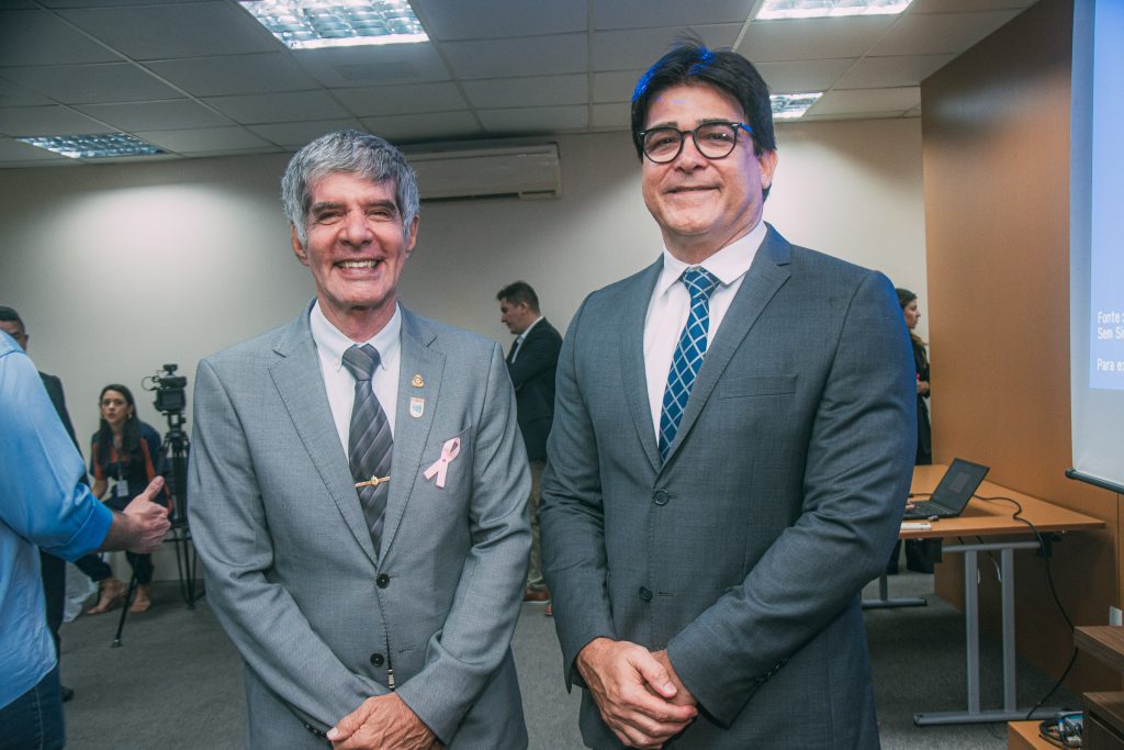 Coronel Benicio E Fabricio Martins