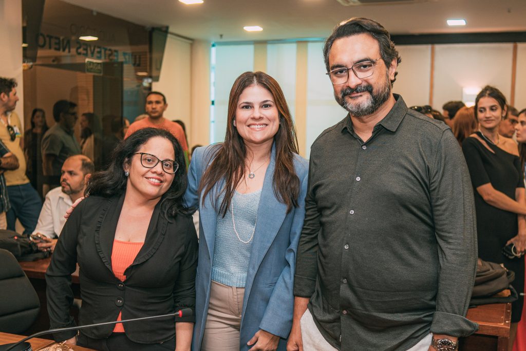 Cybele Praciano, Carolina Torquato E Leonardo Bayman