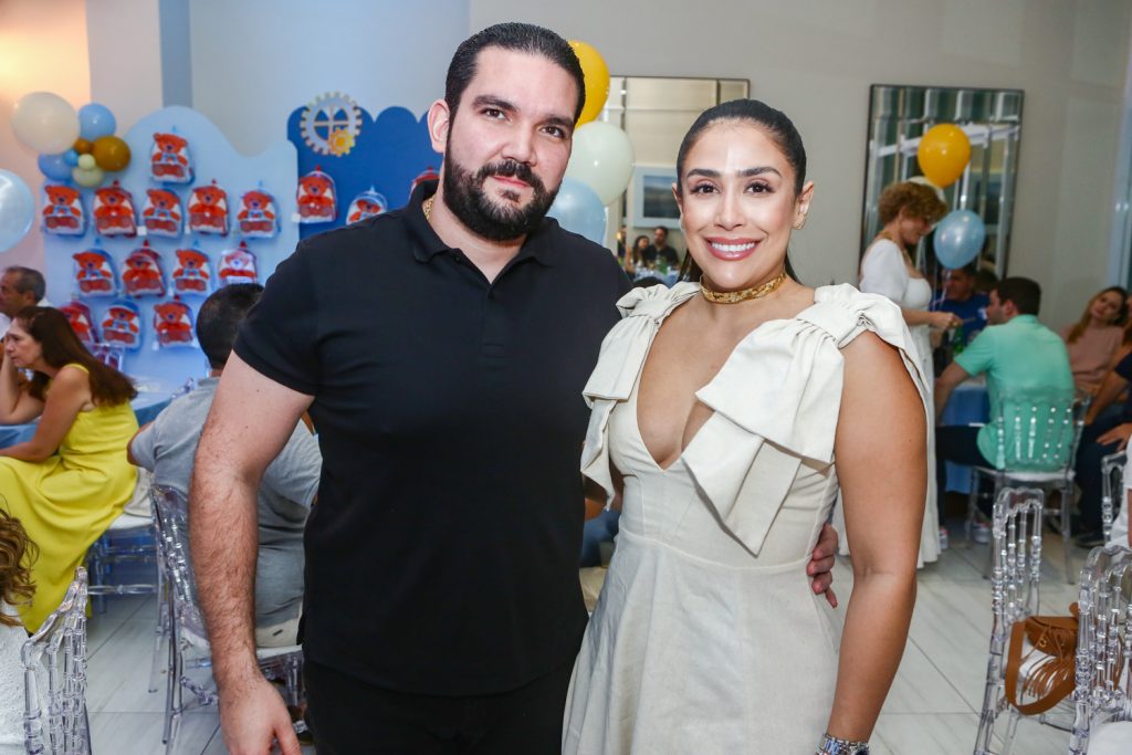 Diego Queiroz E Jessica Luna