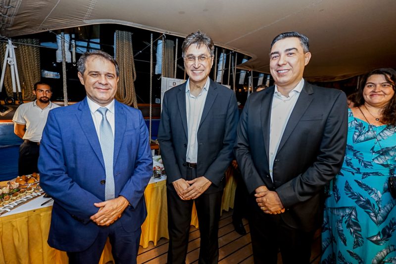 Special Dinner - Governador Elmano de Freitas encabeça a lista de convidados do jantar a bordo do navio Italiano Amerigo Vespucci