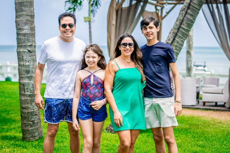 Point de diversão - Muita alegria, brincadeiras e entretenimento. Foi assim o animado Dia das Crianças no Iate Clube