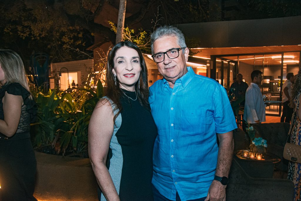 Fernanda Arraes E Raimundo Bezerra