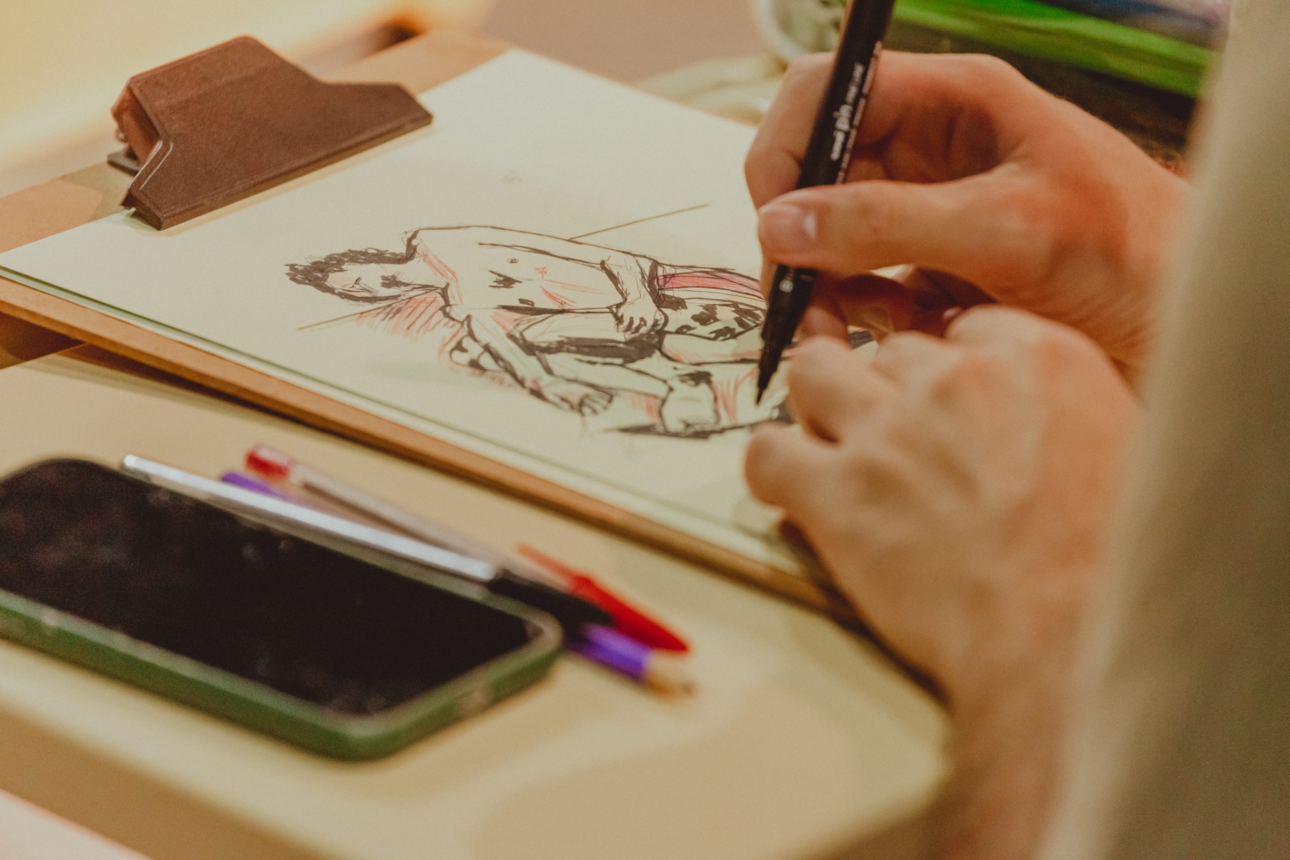 Porto Iracema das Artes realiza 4ª edição de Desenho Vivo com Modelo Propositivo