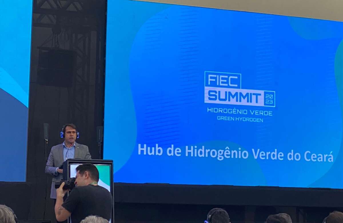 Representando Elmano, Salmito Filho marca presença na 2ª edição do Fiec Summit Representando Elmano, Salmito Filho marca presença na 2ª edição do Fiec Summit
