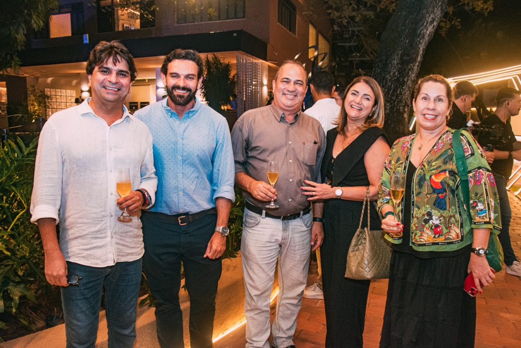 Iratuan Freitas, Clovis Holanda, Hermann Hesse, Elizabeth Fontenele E Luciano Frannco