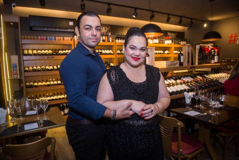 Evento intimista - Vinho & Ponto promove jantar italiano harmonizado com rótulos exclusivos e música ao vivo