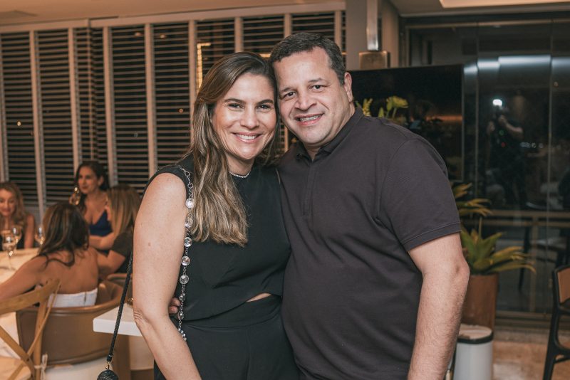 Special Dinner - Marina e Leonardo Albuquerque promovem alinhado jantar em torno do maestro Gladson Carvalho