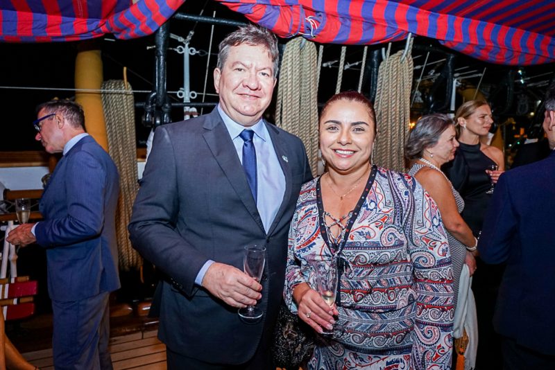 Special Dinner - Governador Elmano de Freitas encabeça a lista de convidados do jantar a bordo do navio Italiano Amerigo Vespucci