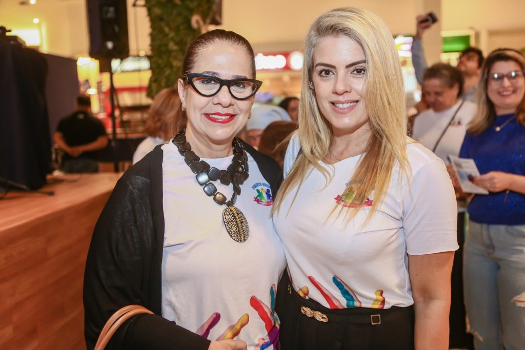 Martinha Assunção E Leticia Studart (2)
