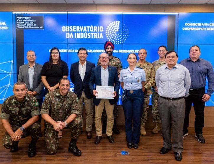 Militares do Brasil e exterior conhecem funcionalidades do observatório da FIEC