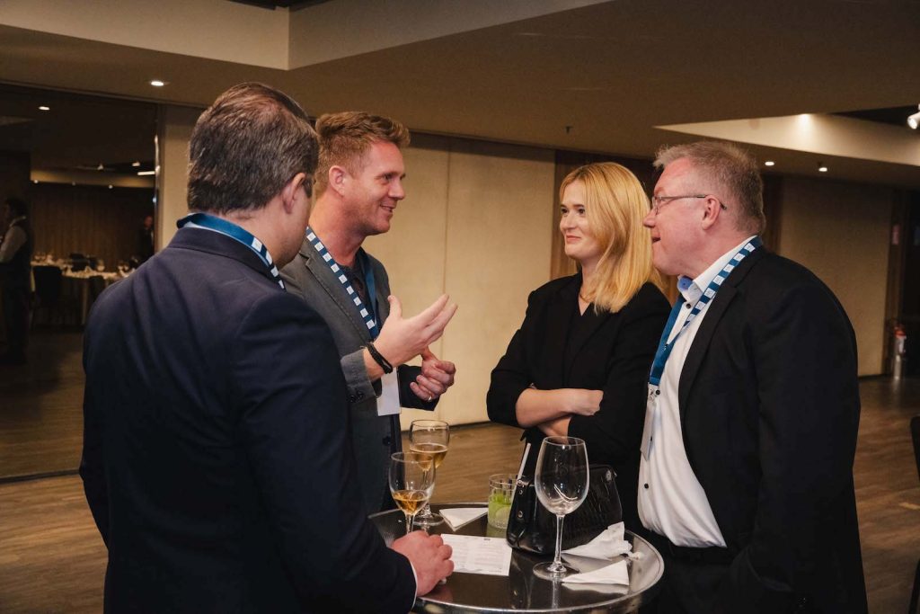 Neil Pfister, Katarzyna Dumienska Trubilo, Krzysztof Szmyrka(1)