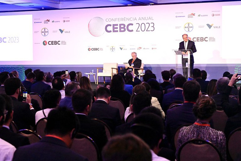 ‘Brasil será o grande líder mundial da descarbonização’, diz Alckmin