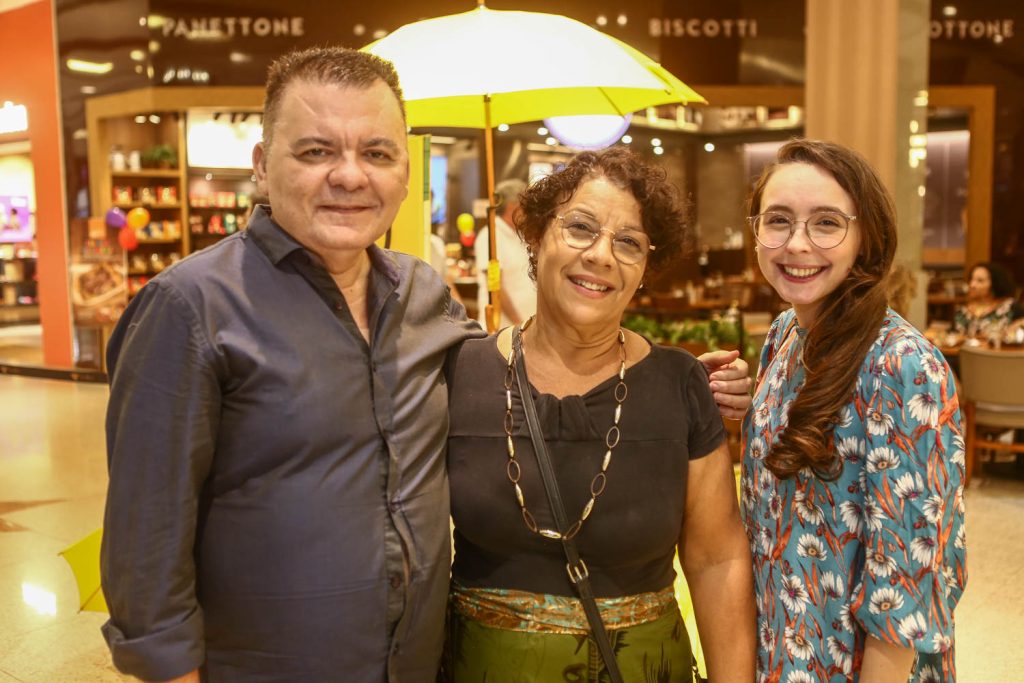 Omar Albuquerque, Cida Parente E Larissa Mesquita