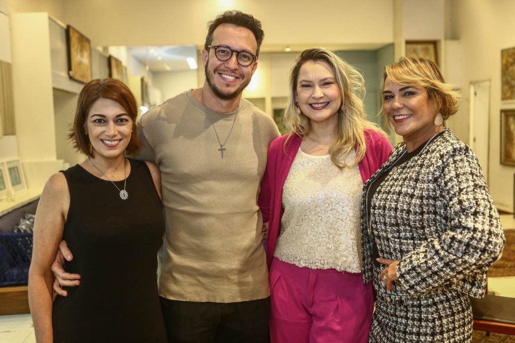 Raquel Chaip, Felipe Costa, Fabiana Stanck E Katinha Rodrigues (2)