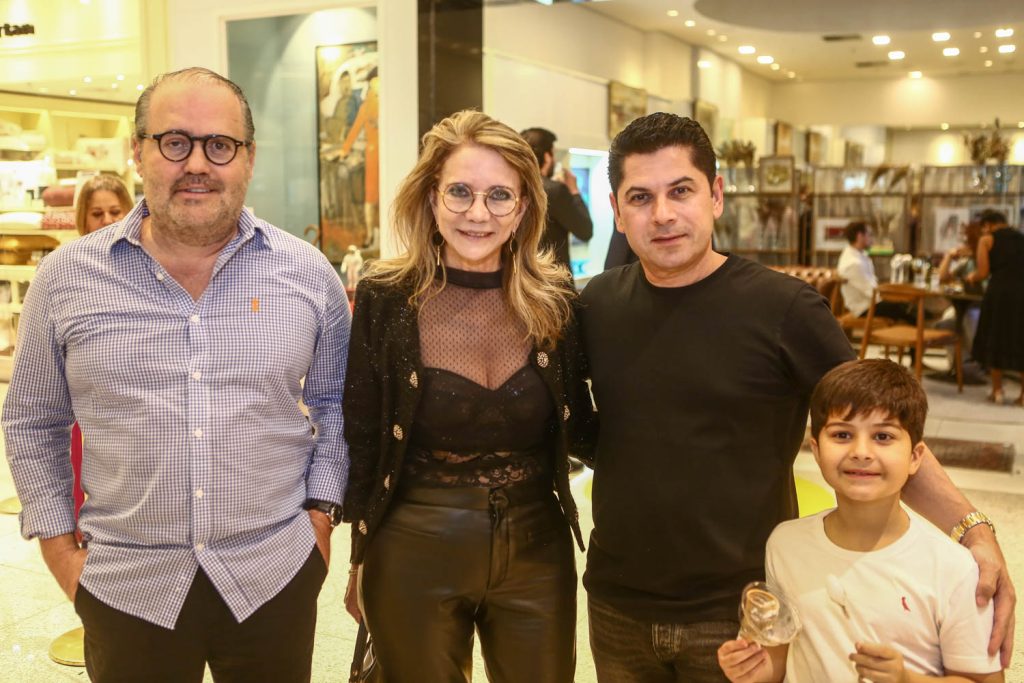 Roberto Pamplona, Sofia Linhares E Pompeu E Pompeuzinho Vasconcelos