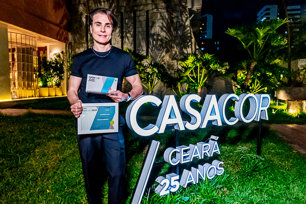 Arquiteto Rodrigo Maia conquista 1º lugar na categoria de Melhor Ambiente do Prêmio CasaCor Ceará 2023