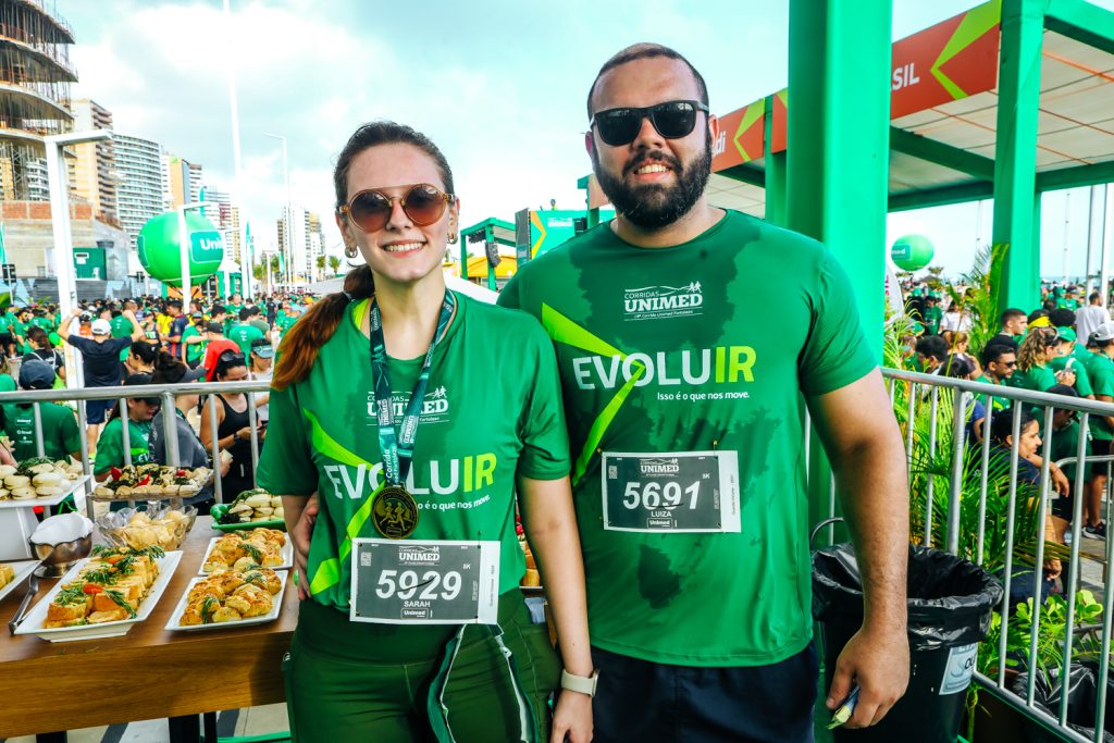 Sarah Gadelha E Breno Oliveira