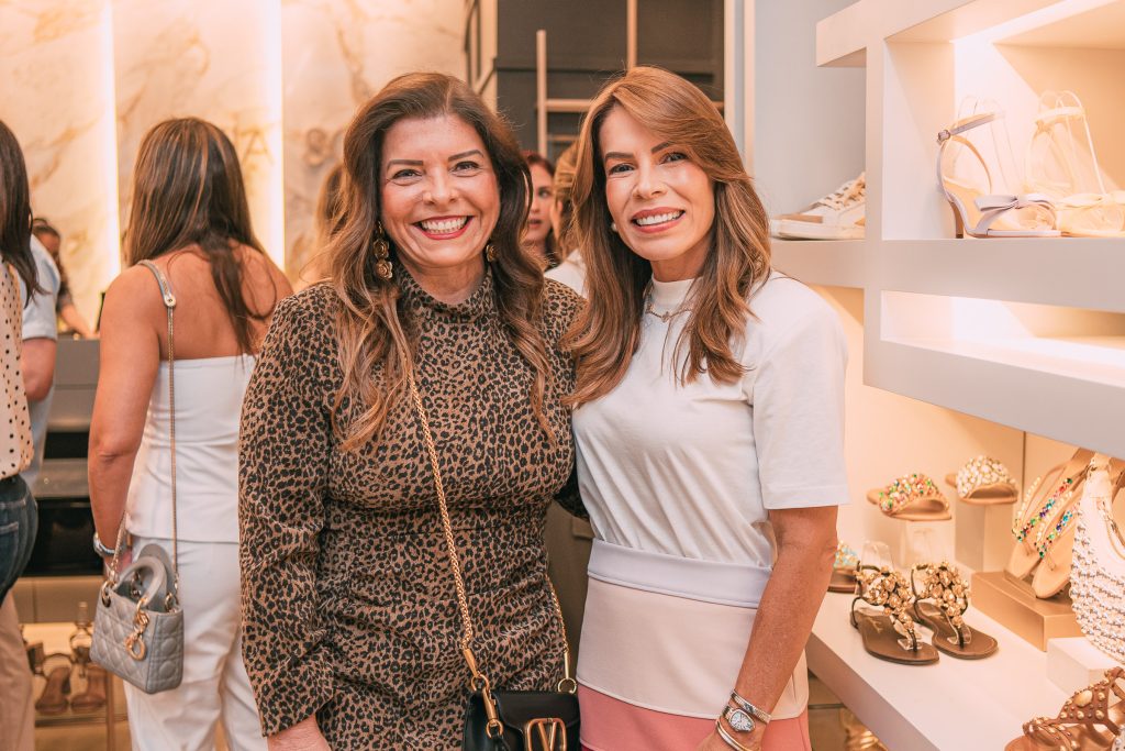 Silvinha Carneiro E Maira Silva