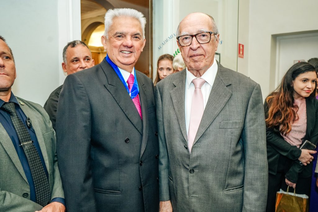 Talles Sa Cavalcante E Lucio Alcantara (1)