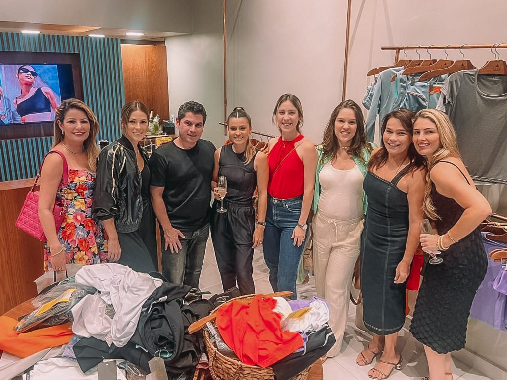 Tatiana Luna, Bruna Waleska, Pompeu Vasconcelos, Juliana Alencar, Talita Pontes, Daniela Frota, Margarida Alves E Melina Dias