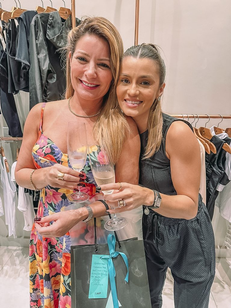 Tatiana Luna E Juliana Alencar