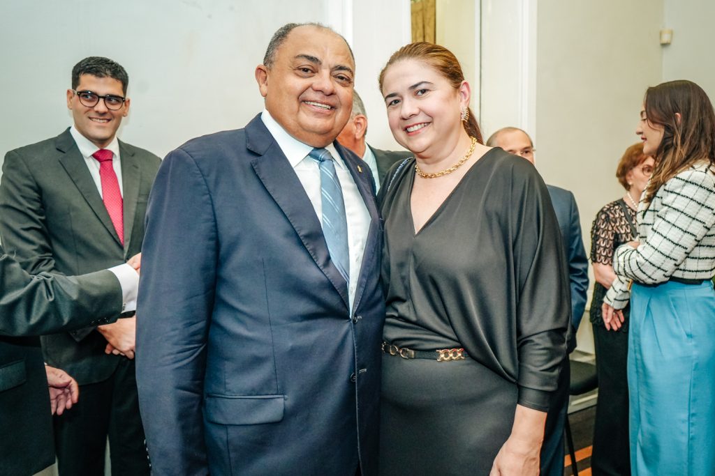 Teodoro E Maysa Santos