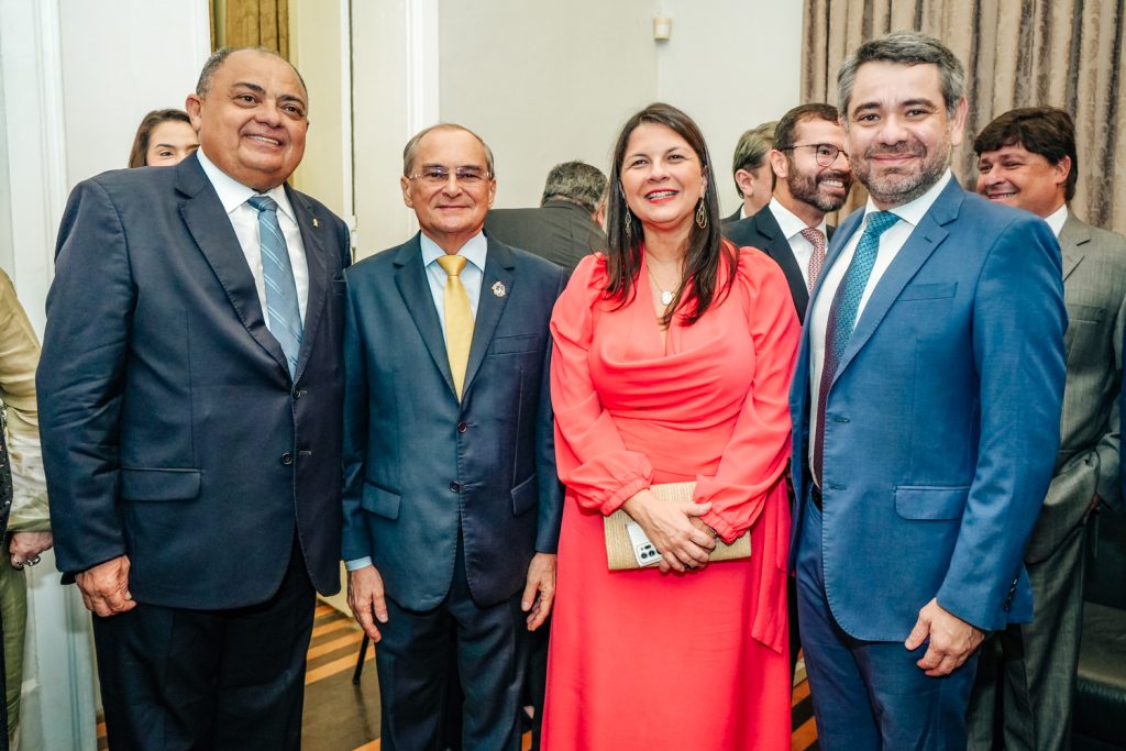 Teodoro Santos, Abelardo Benevides, Elisabeth Chagas E Leonardo Resende (2)