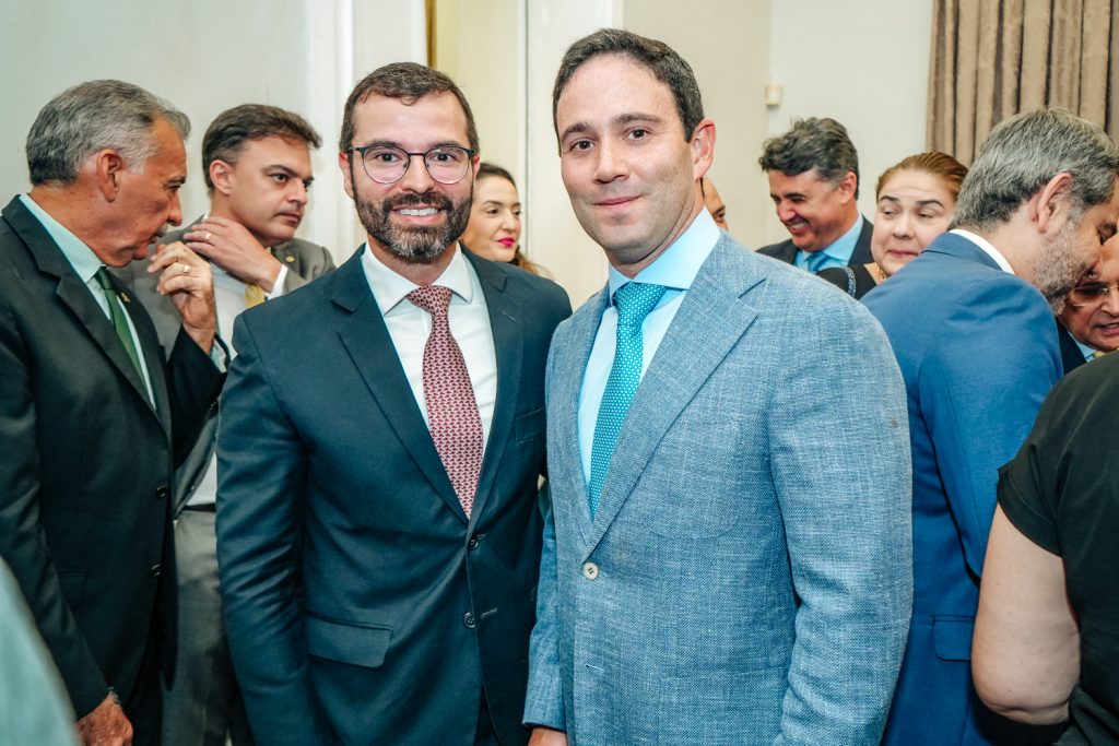 Thomaz Figueiredo E Tiago Asfor