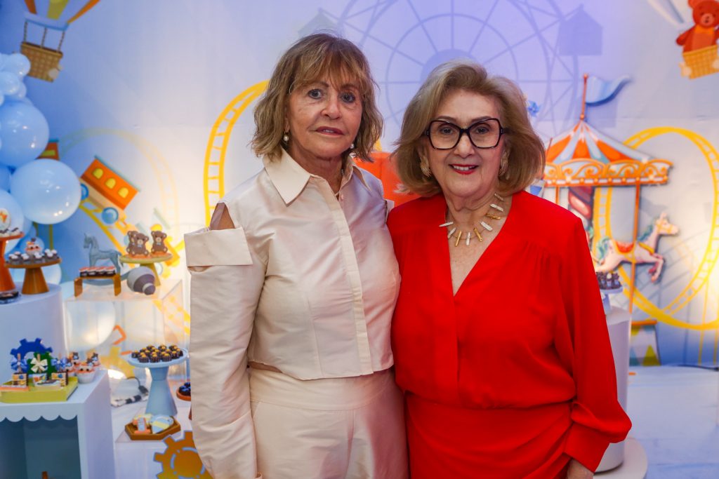 Vitoria Martins E Socorro França (1)