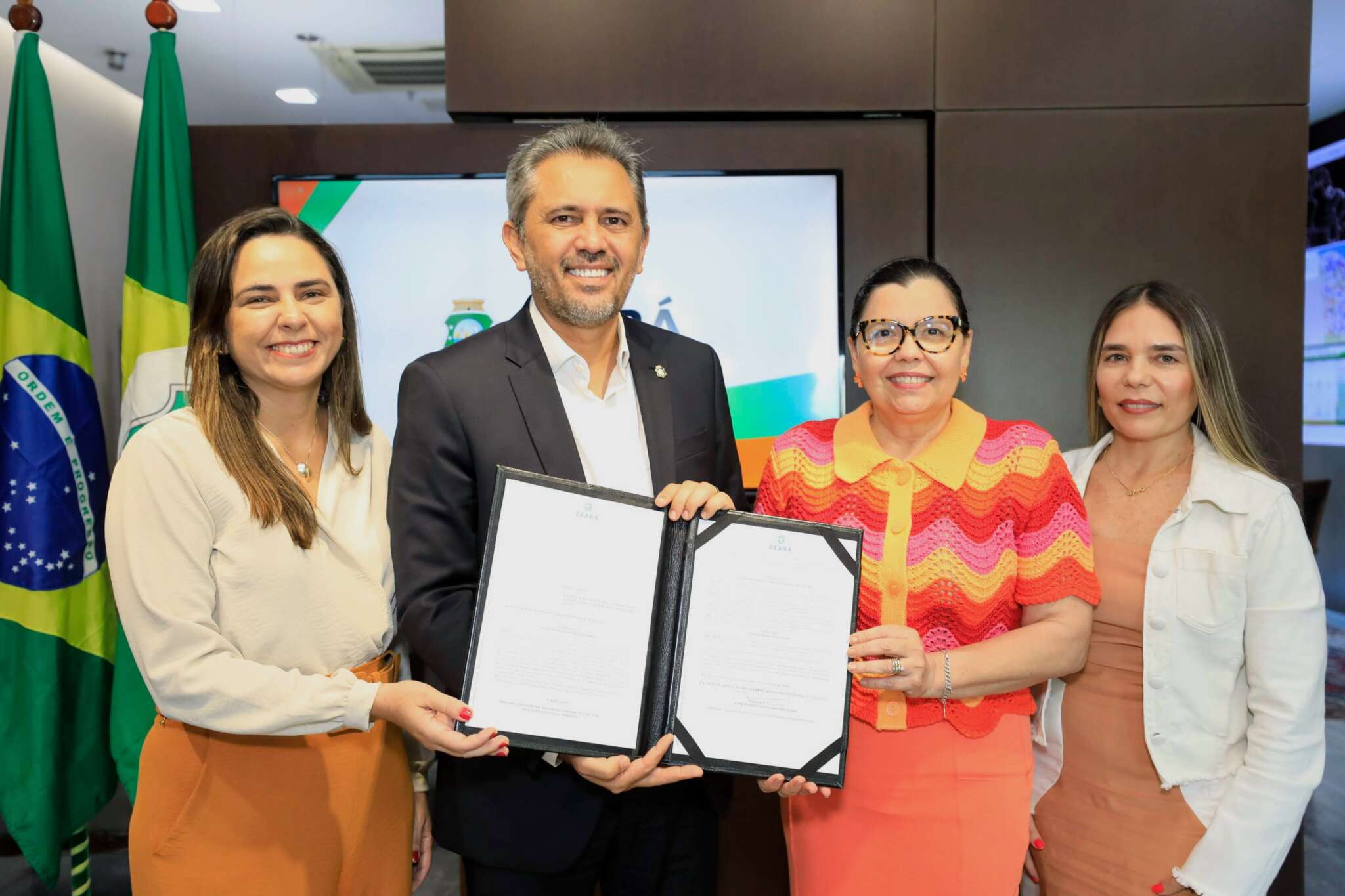 Governo do Ceará prevê orçamento de R$ 37,3 bi para 2024 Governo do Ceará prevê orçamento de R$ 37,3 bi para 2024